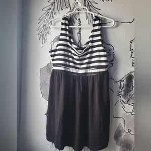 Torrid Slevee Less Blank and White striped skater Dress size 3